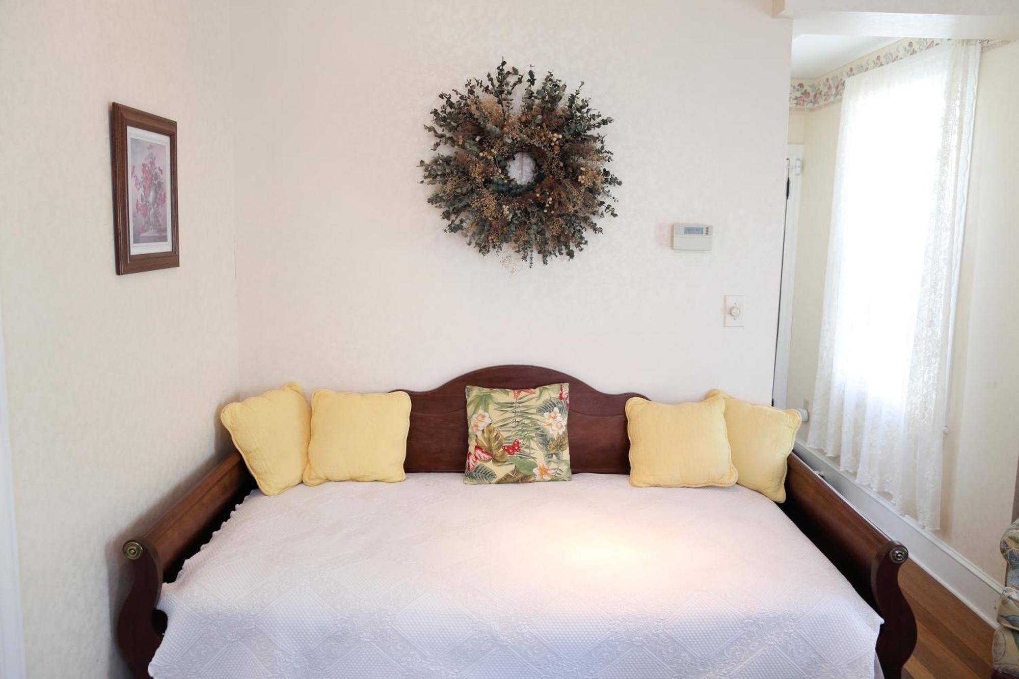 Beauclaires Bed & Breakfast Cape May Room photo