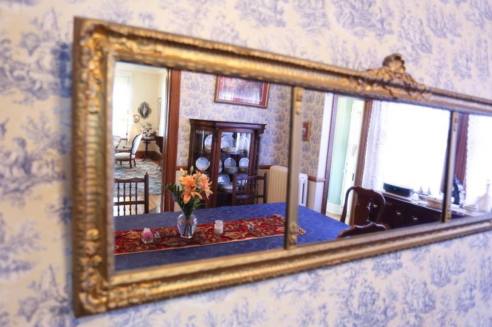 Beauclaires Bed & Breakfast Cape May Exterior photo