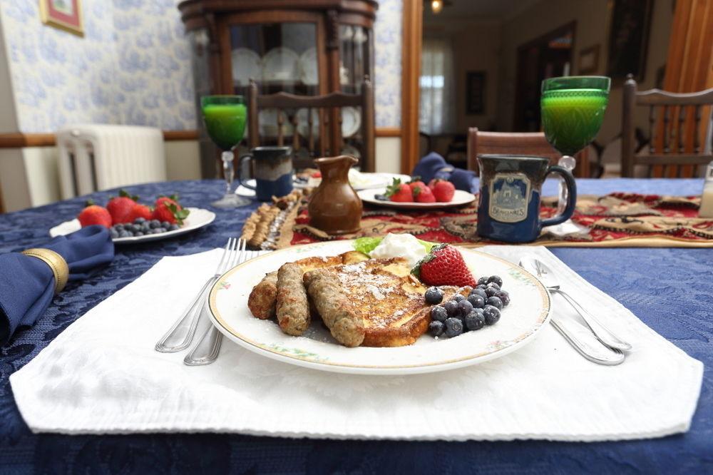 Beauclaires Bed & Breakfast Cape May Exterior photo